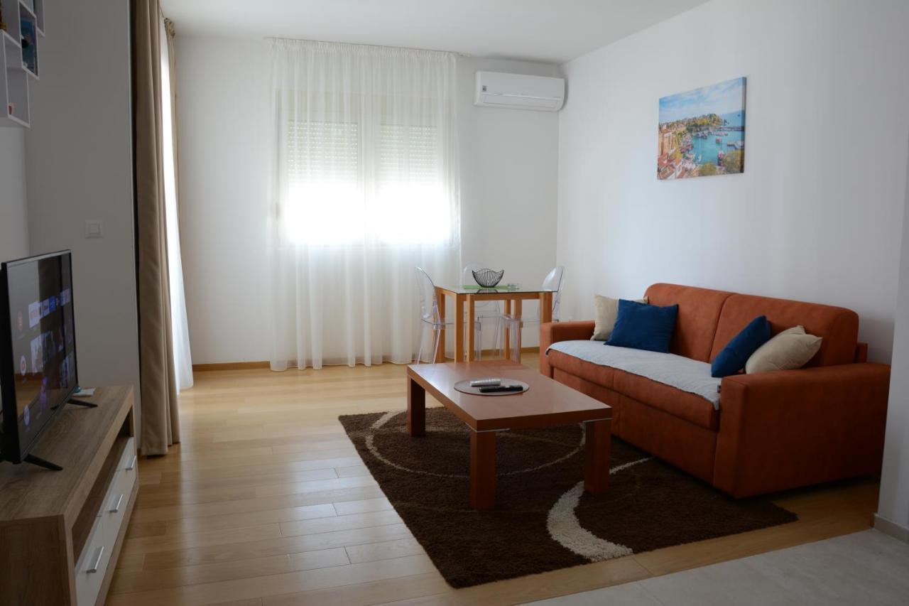 Apartments Milica Becici  Bagian luar foto